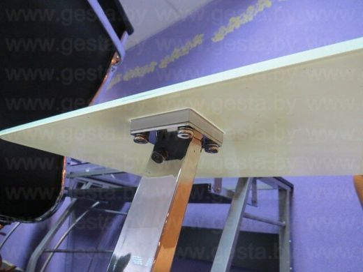 Журнальний столик LIFTO Signal Білий 32x48 фотографія