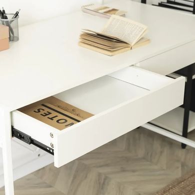 Письмовий стіл MEBEL ELITE ALLY 123 см Білий фотографія
